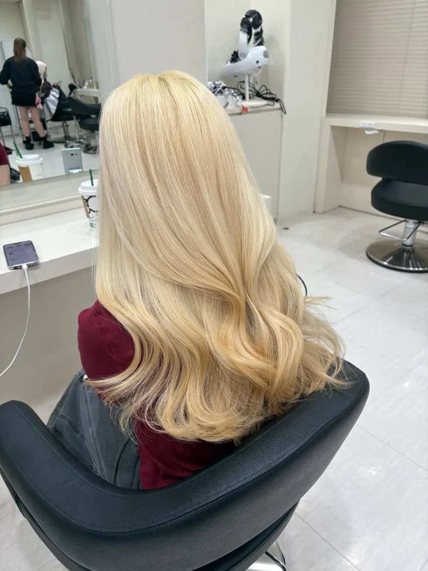 ミディアム カラー ヘアアレンジ ヘアカラー 💟RINNA 艶カラー💟のヘアスタイル