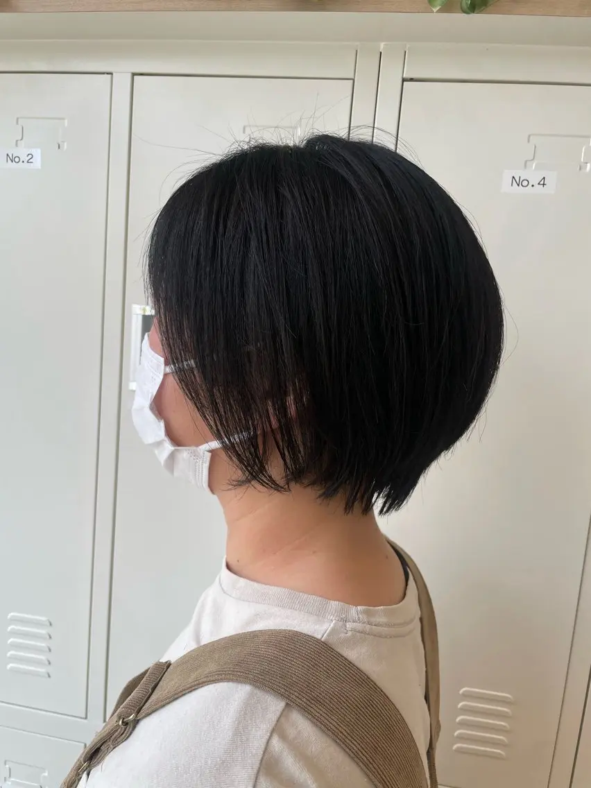 ショート カラー 顔周りカット ショートヘア 小顔カット カット ヘアカラー トリートメント ヘッドスパ 骨格似合わせカット✨ 林 まどかのヘアスタイル