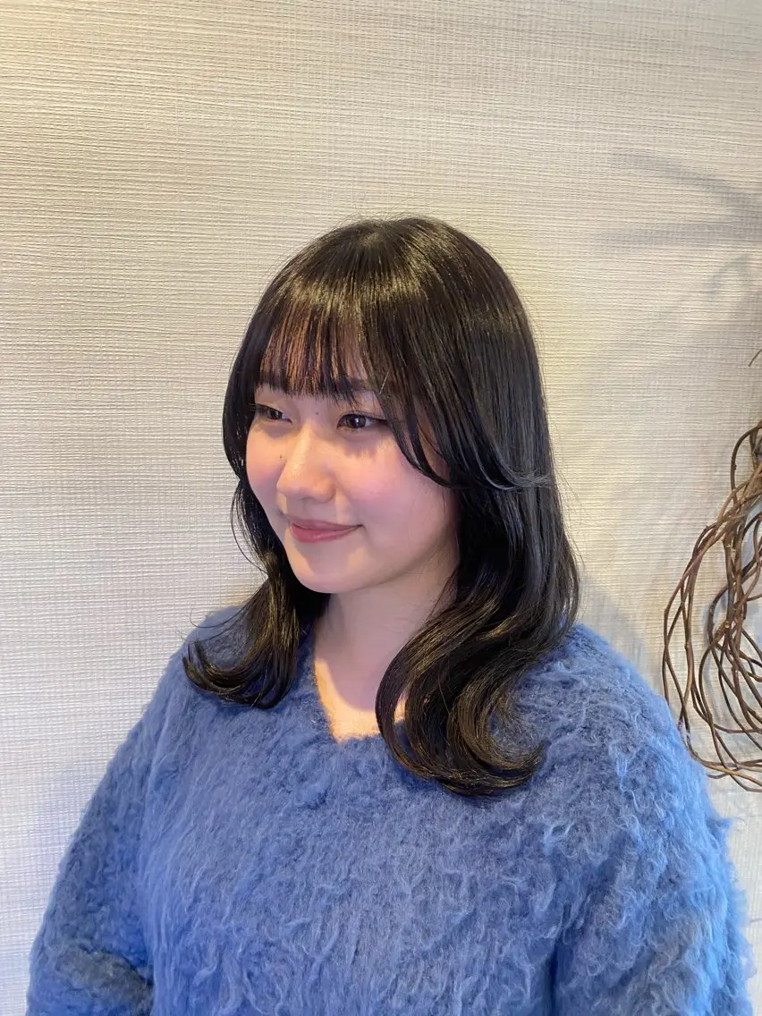 セミロング 【仙川】 セリナ‎のヘアスタイル