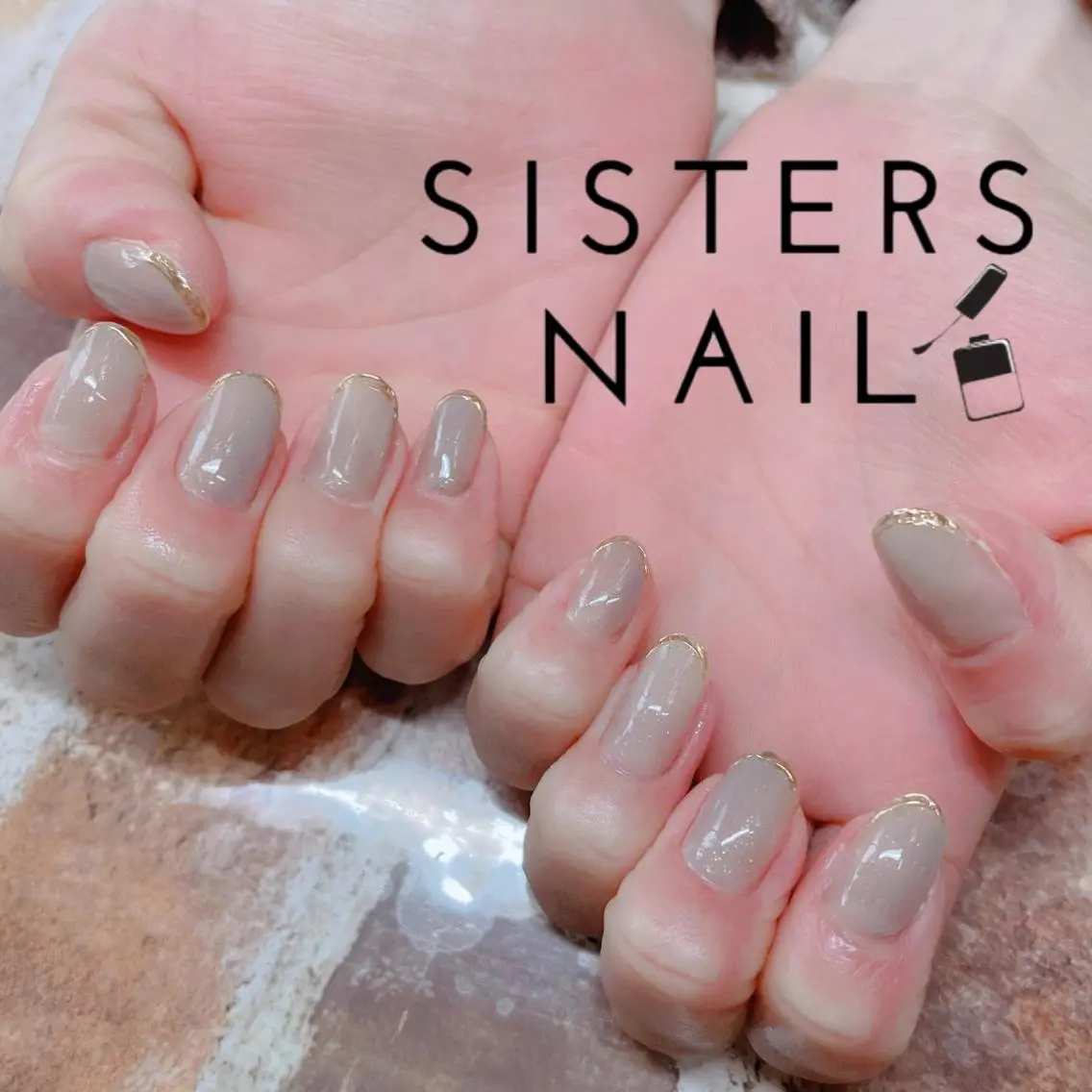 ネイル アートネイル フレンチネイル キラキラネイル ミラーネイル ニュアンスネイル sisters nail.fのネイルデザイン