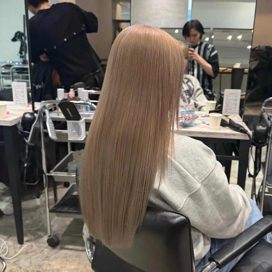 ロング カラー 💫色落ちまで可愛い ブリーチ💫ユウゴのヘアスタイル