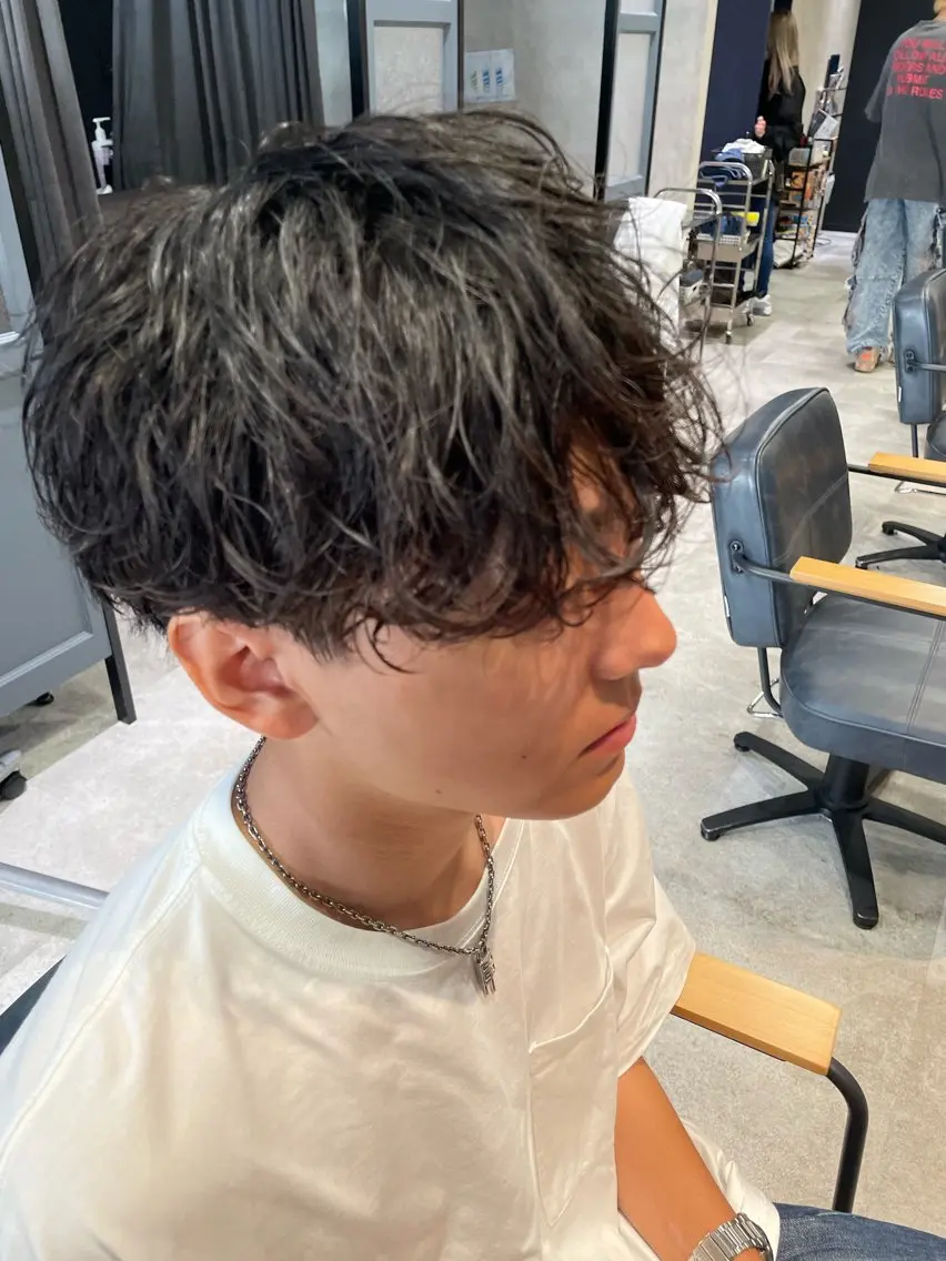パーマ メンズ メンズ限定そらパーマ カラーモデル募集🐝のヘアスタイル