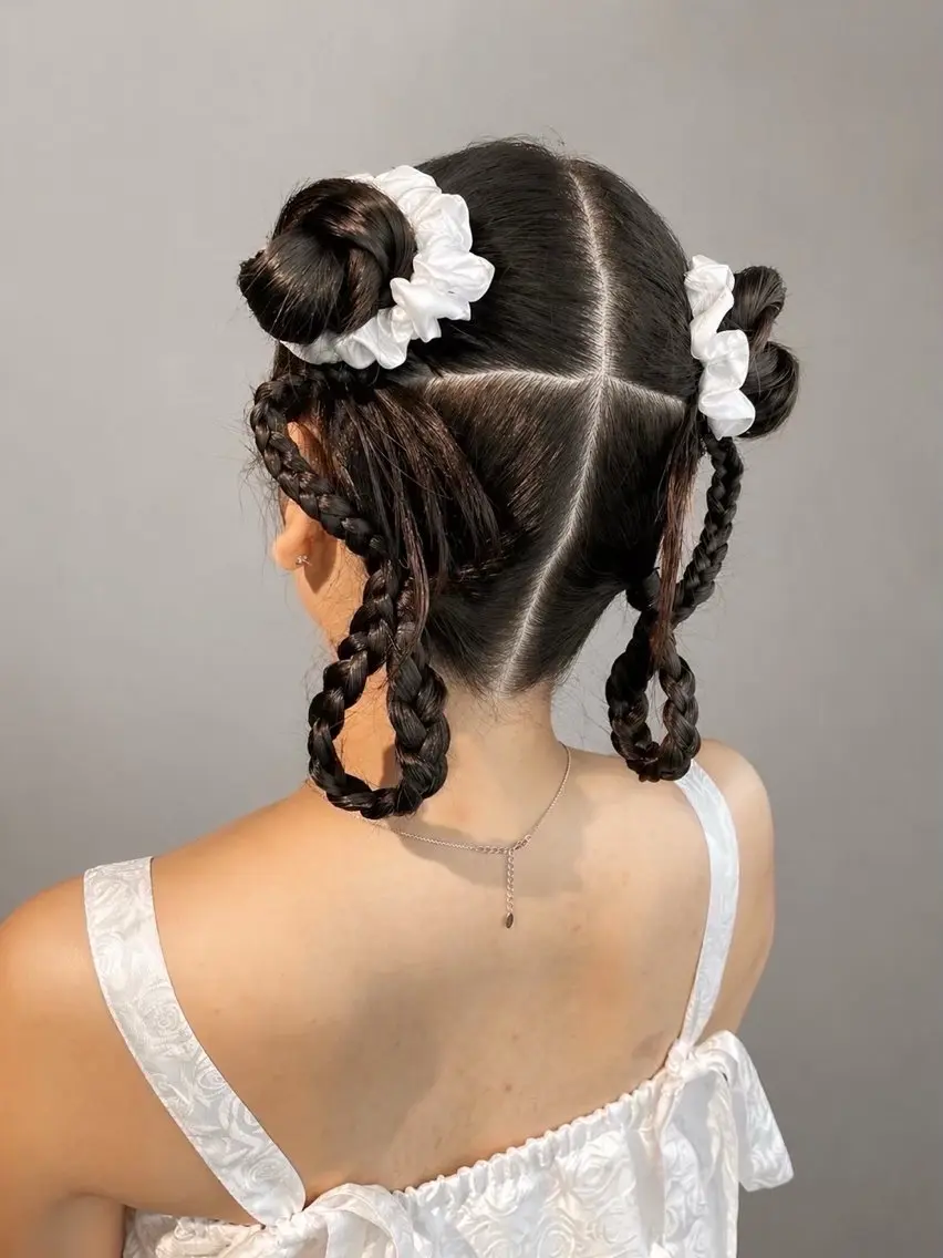 ヘアアレンジ 結婚式・ブライダル 卒業式のヘアスタイル ヘアセット charm《銀座》 ヘアセット/縮毛矯正のヘアスタイル