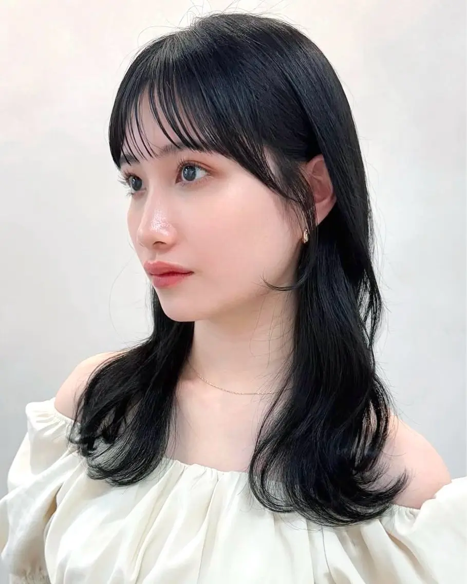 セミロング レイヤーカット カット ヘアカラー トリートメント 表参道レイヤーカット 髪質改善山岸季生のヘアスタイル