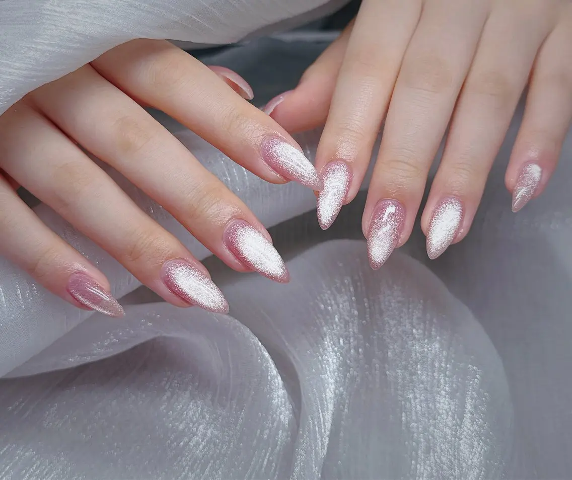 自爪ネイル💅,マグネットorミラーオロラ🌸の写真