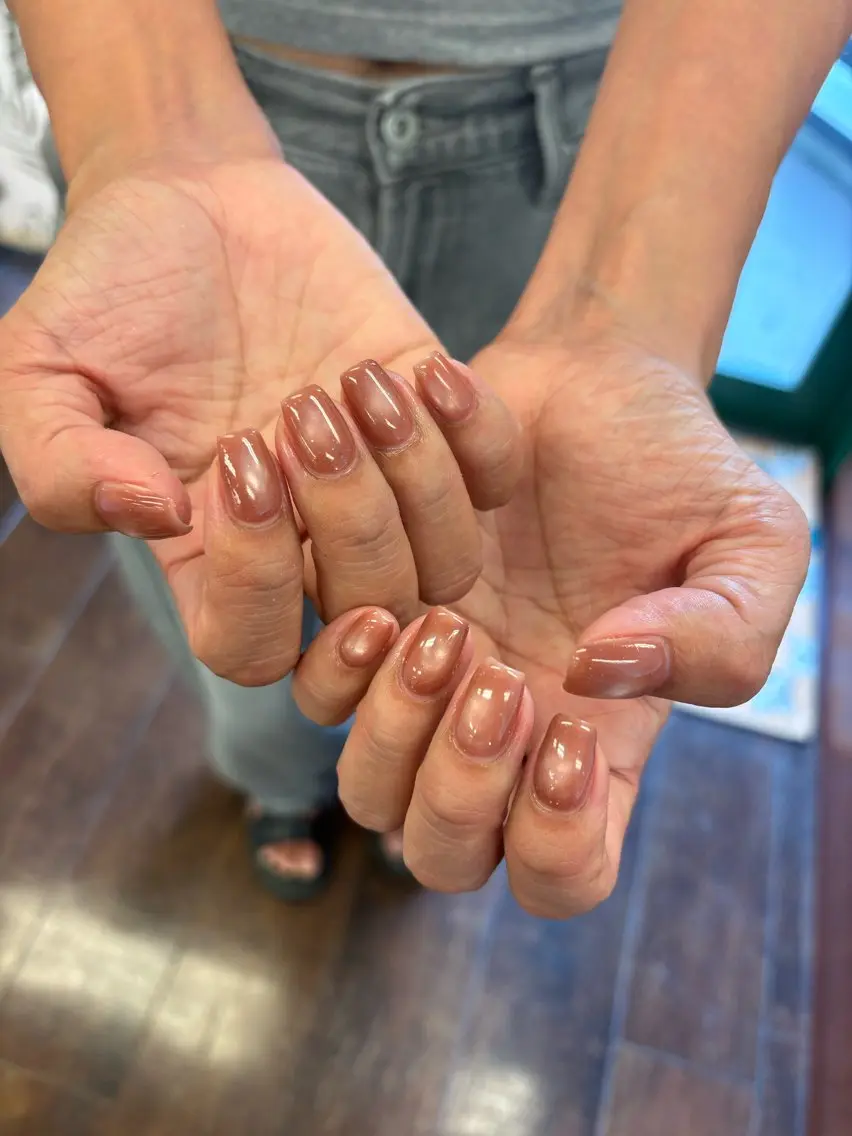 ネイル ハンドネイル AMI 美フォルムネイルのネイルデザイン