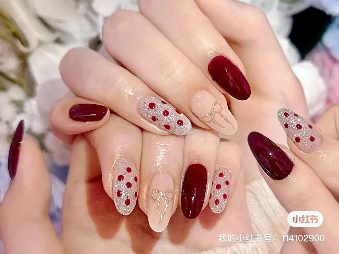 ネイル え りのネイルデザイン