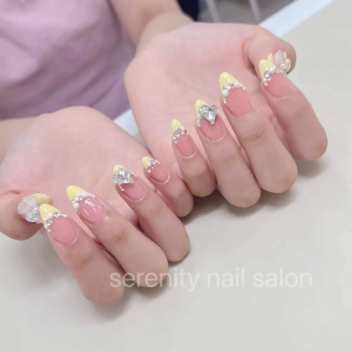 ネイル ハンドネイル ハンドケア ✨Serenity Nail salonのネイルデザイン