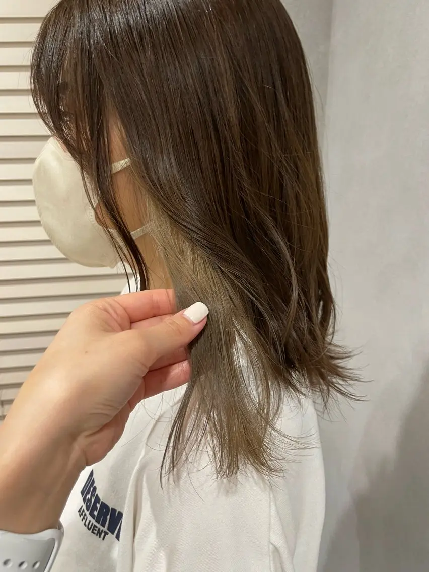 ミディアム カラー ブリーチ yumemiレイヤー ✴︎ 透明感カラーのヘアスタイル