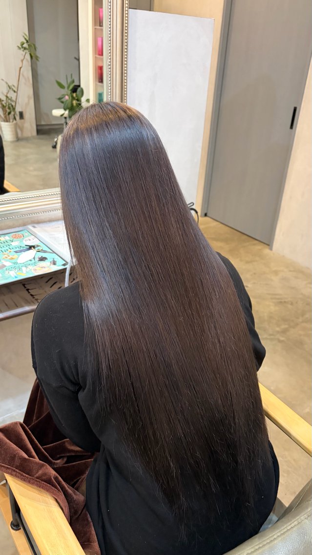 ロング カラー シルバー ブリーチモデル募集/ 金木洸瑠のヘアスタイル