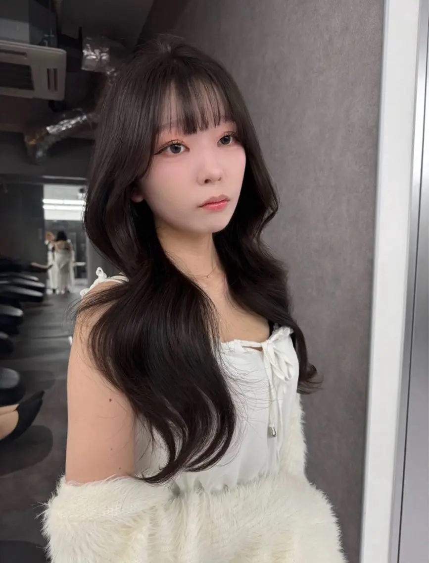 ロング ヘアカラー トリートメント ヘアセット vivie Madokaのヘアスタイル