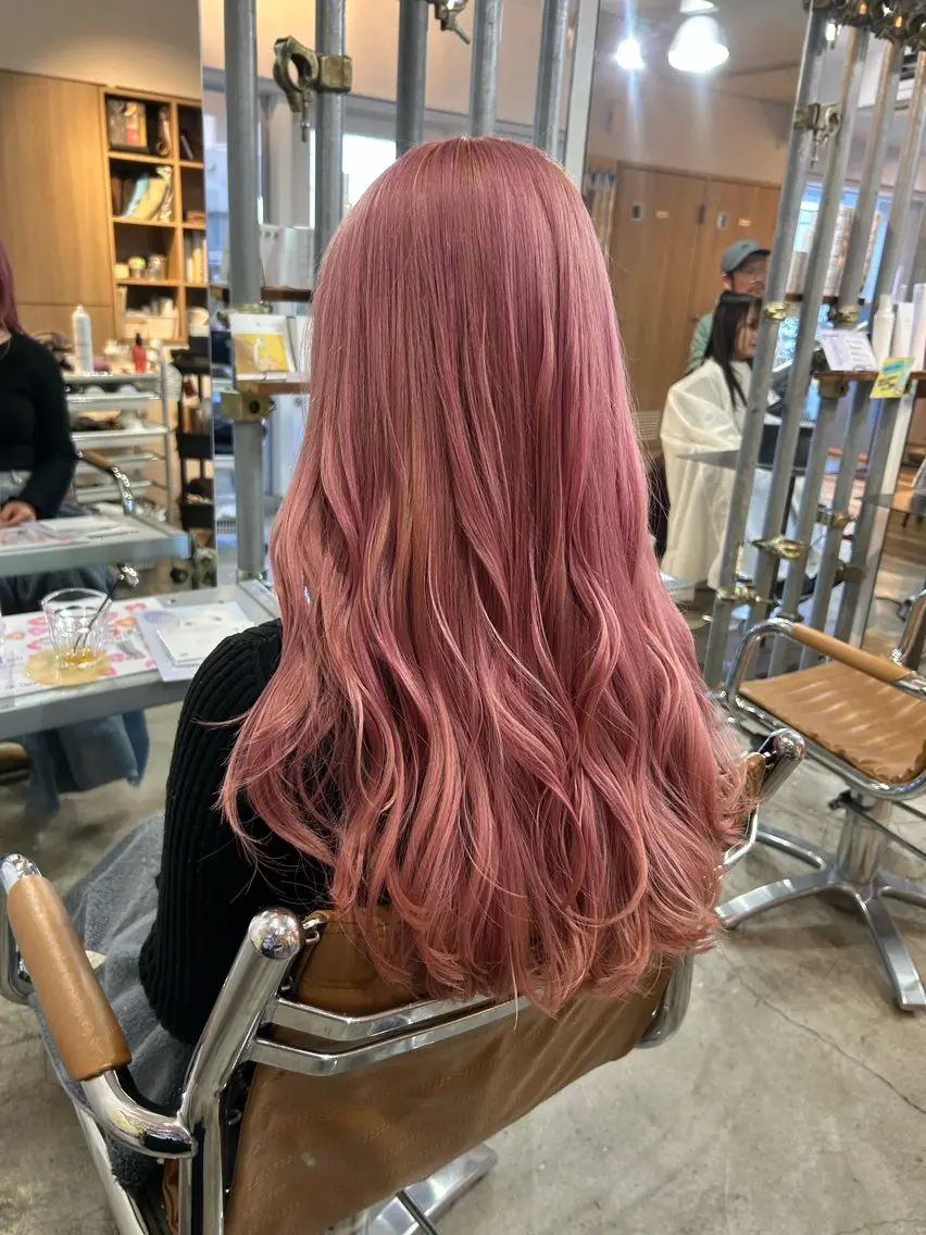 ロング ヘアカラー 🤎指名No.1原宿 表参道coii日向花のヘアスタイル
