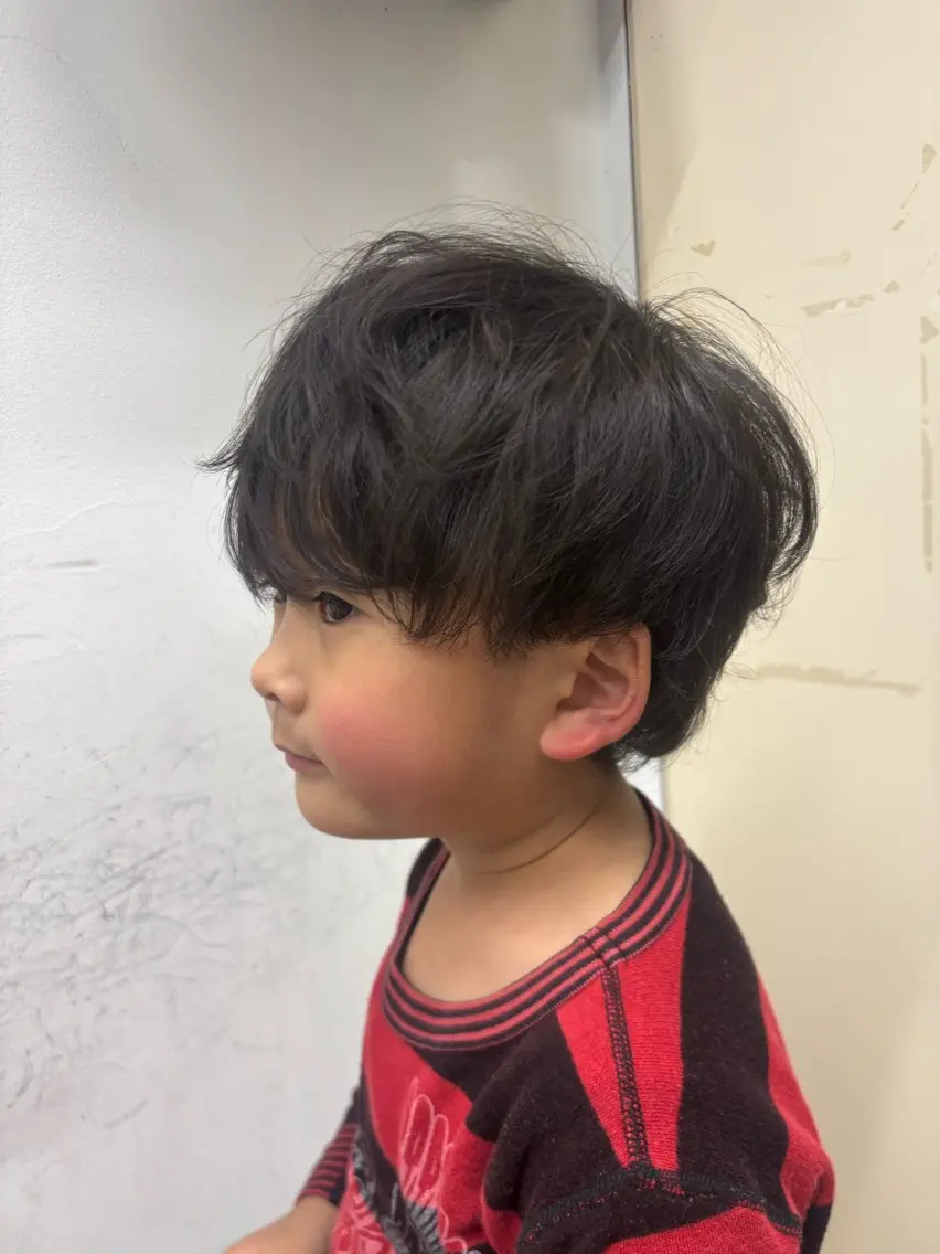 ショート パーマ メンズ キッズ メンズパーマ カット ミドウチ アヤカのヘアスタイル
