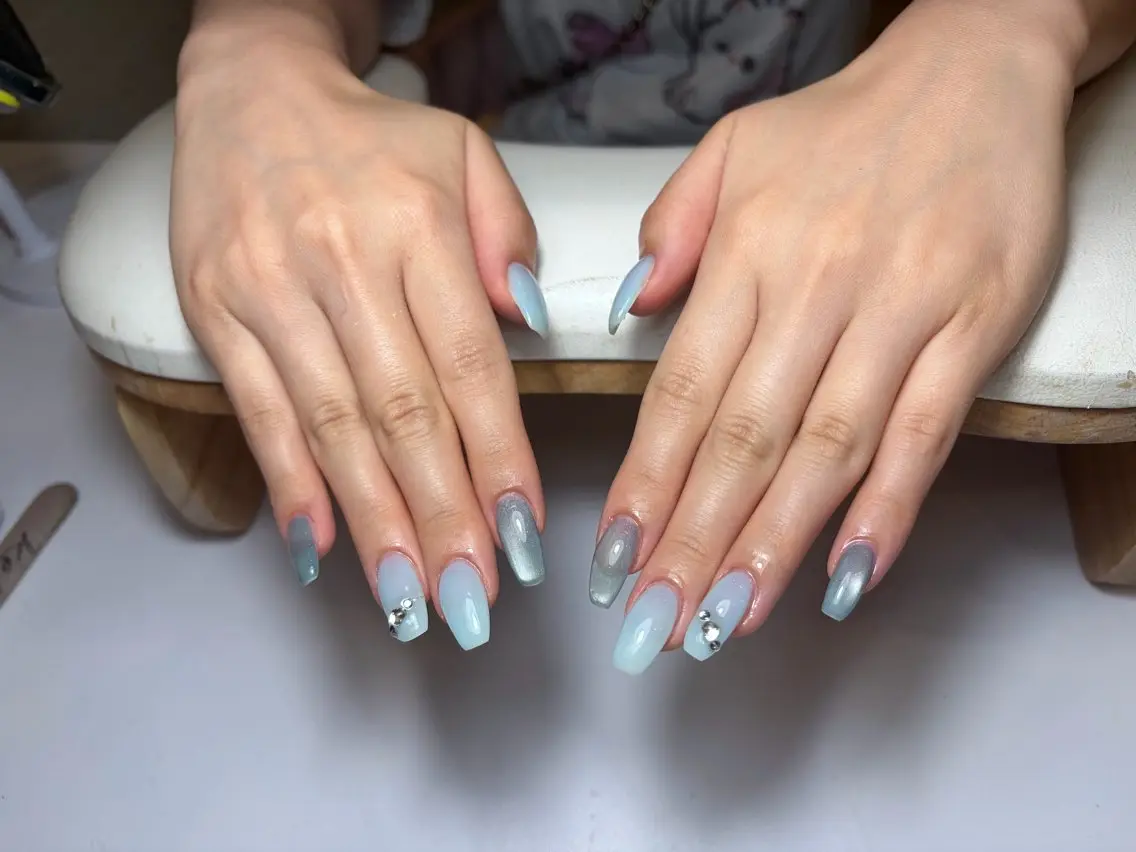 ネイル ハンドネイル ハンドケア 🎀 アネラ しま  🎀のネイルデザイン