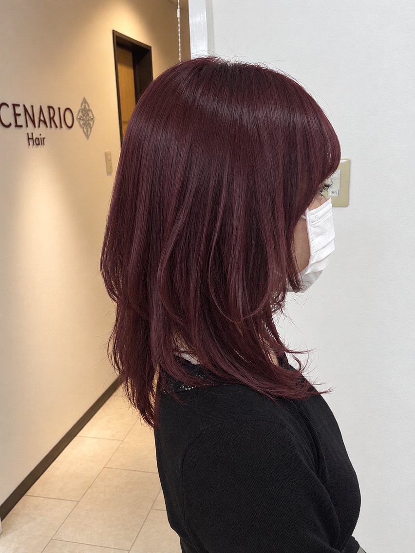 ミディアム カラー ブリーチ ボルドーカラー ヘアカラー 佐々木 優のヘアスタイル