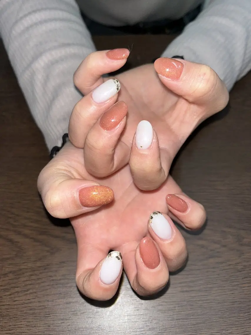 ネイル フレンチネイル ガラスフレンチ ゴールド マグネットネイル マグネットワンカラー ハンドネイル bs-nail金山/ 佐々木優羽🎀のネイルデザイン