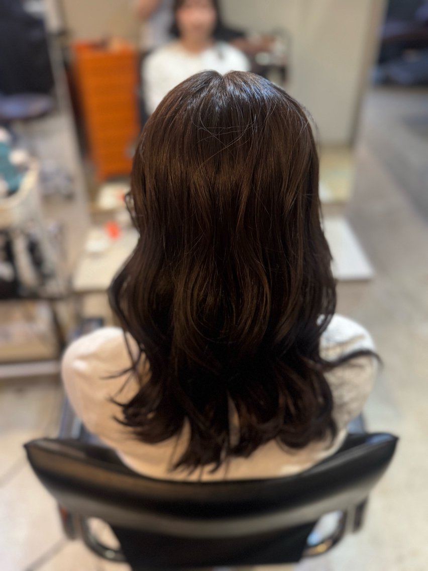 カラー ヘアカラー 櫻木 志穏のヘアスタイル