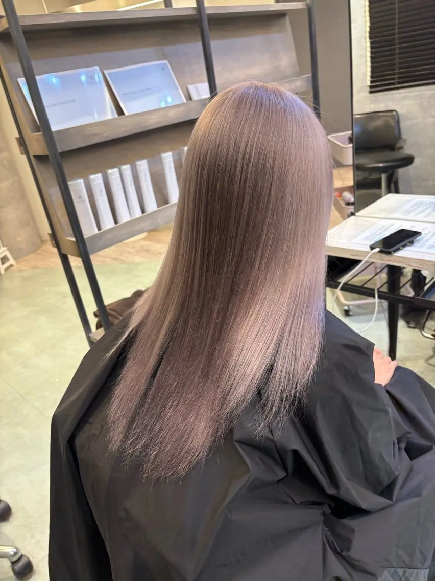 セミロング ヘアカラー ケアブリーチ🌟 ♢WATARU♢のヘアスタイル