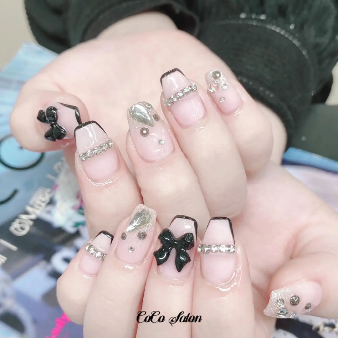 ネイル 長さ出し フレンチネイル ジェルネイル グラデーション ホログラムネイル ハンドネイル CoCoSalon ネイル/まつ毛予約のネイルデザイン