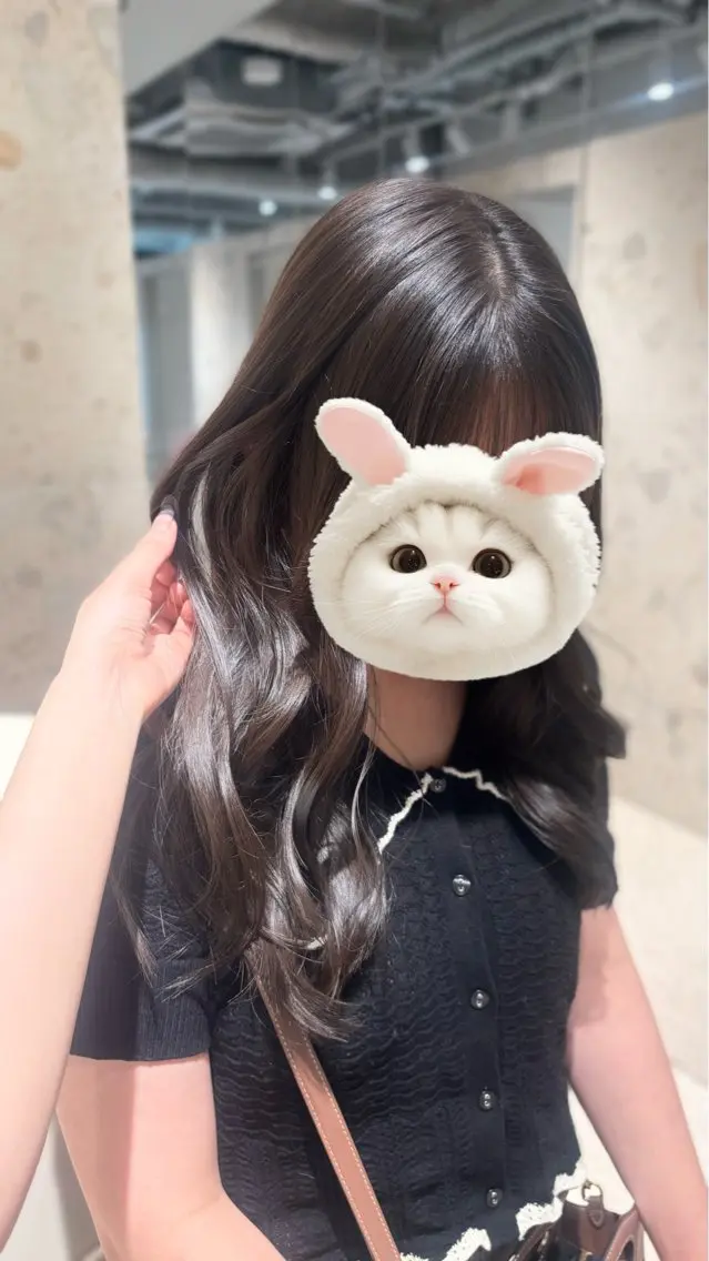 セミロング カラー 透明感カラー グレージュ ヘアカラー トリートメント 韓国レイヤー/垢 抜けカラー/KANAのヘアスタイル