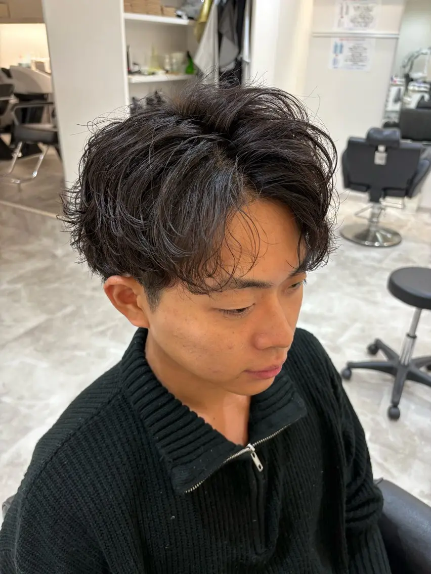 ショート パーマ メンズ メンズパーマ メンズ美容師/ フェザー/池戸晴也のヘアスタイル