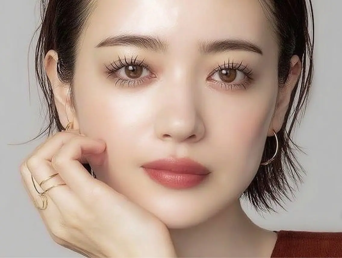 マツエク・マツパ バインドロック 束感まつ毛 フラットラッシュ ボリュームラッシュ マツエク Saki/お悩み解決 /似合わせカットのヘアスタイル