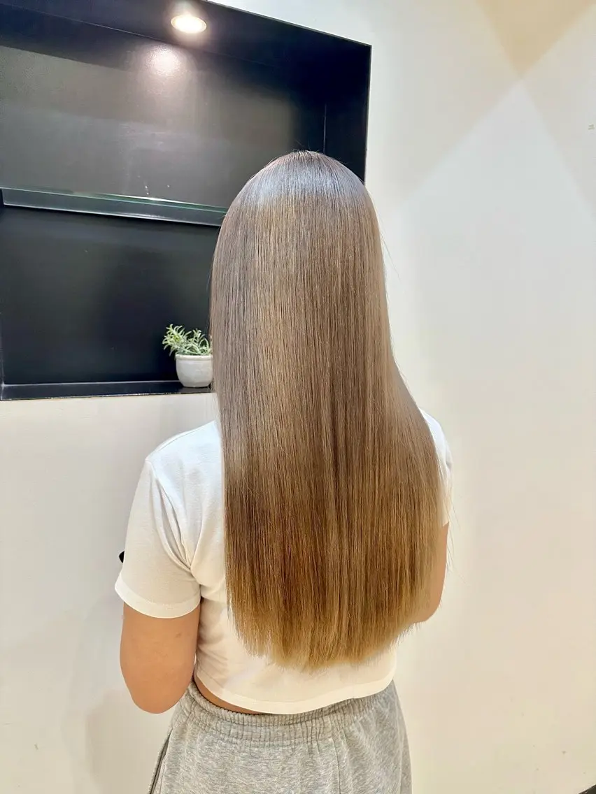 ロング カラー 十場【髪質改善】 【ダブルカラー】のヘアスタイル