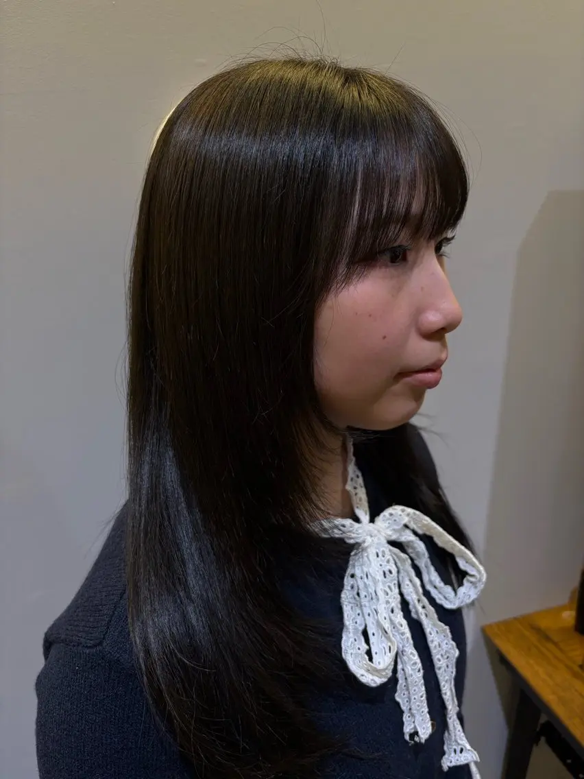 ロング ヘアカラー 寺本 心のヘアスタイル
