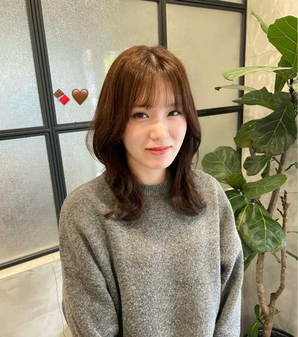 ミディアム カット ヘアカラー 佐藤 由依/水光カラーのヘアスタイル