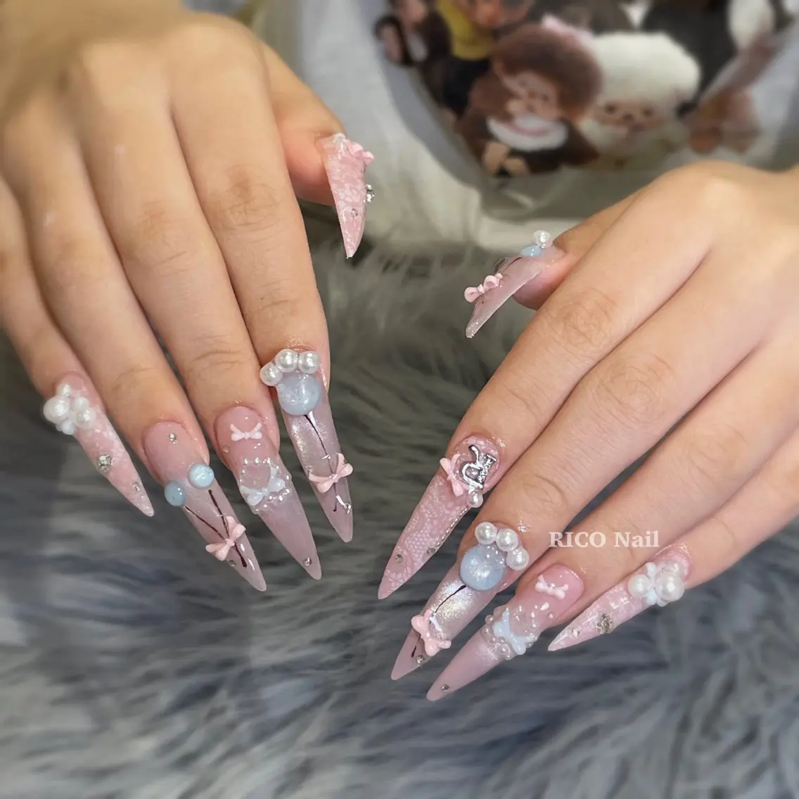 ネイル 長さ出し ラメ(グリッター) RICO Nail パーツつけ放題🌈のネイルデザイン