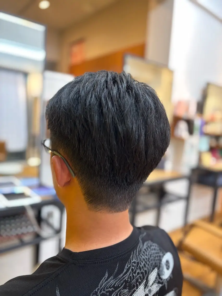 ショート メンズ 刈り上げ カネコ ナナミのヘアスタイル