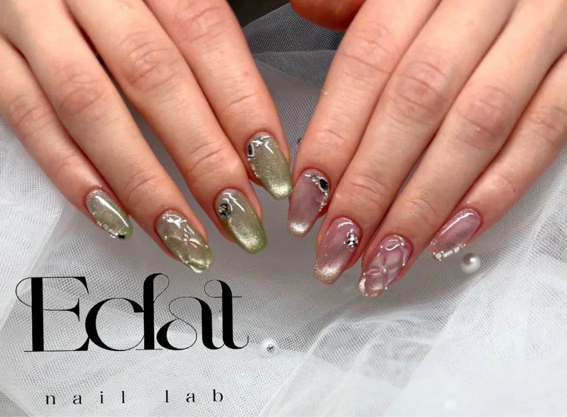 ネイル アートネイル 持ち込み ハンドネイル Eclat AIKAのネイルデザイン