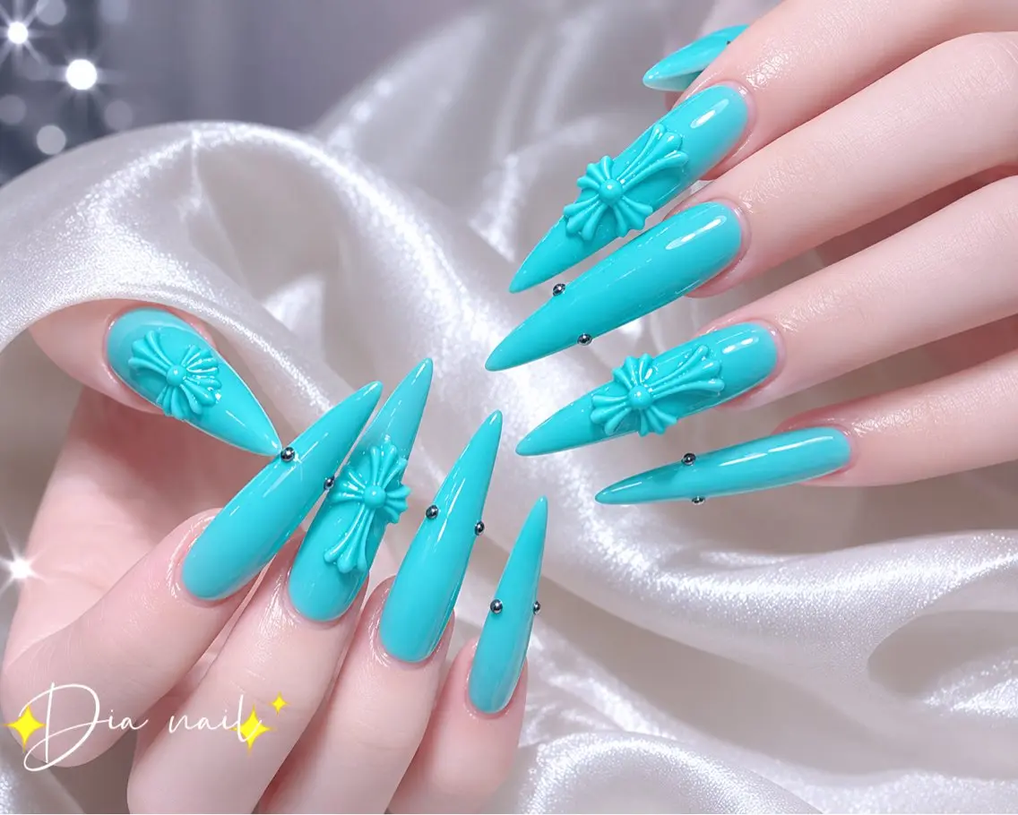 ネイル チークネイル ジェルネイル グラデーション マグネットネイル ニュアンスネイル Di'a nail ネイルサロンのネイルデザイン