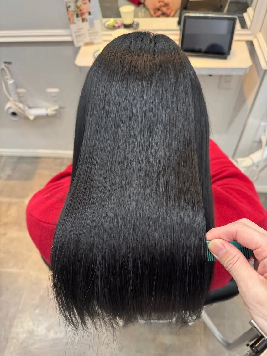 ミディアム トリートメント ウィステリア アネックスのヘアスタイル