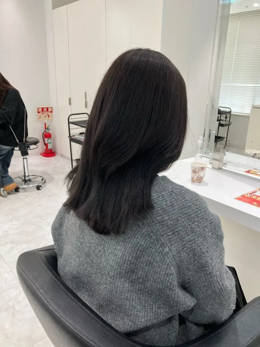 セミロング カラー ヘアアレンジ 💓色落ちまで綺麗な 垢抜けカラー💓のヘアスタイル