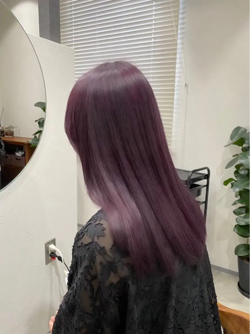 ロング カラー 原口 桃歌のヘアスタイル