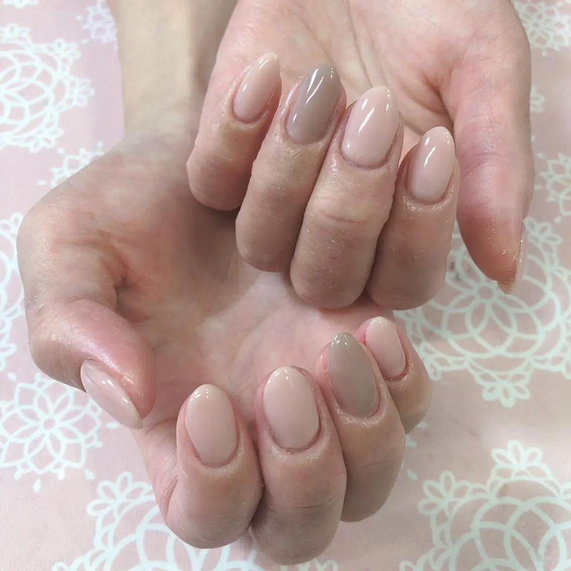 ネイル ハンドネイル 西岡 杏のネイルデザイン