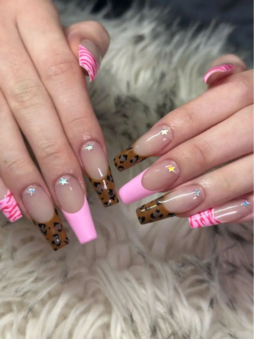 ネイル ハンドネイル nes.nail★ AYANOのネイルデザイン
