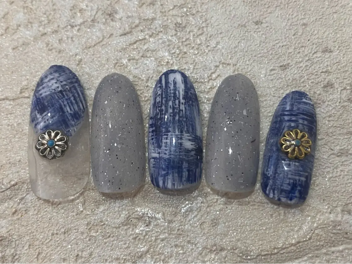 ネイル ハンドネイル Noa新越谷 Makikoのネイルデザイン