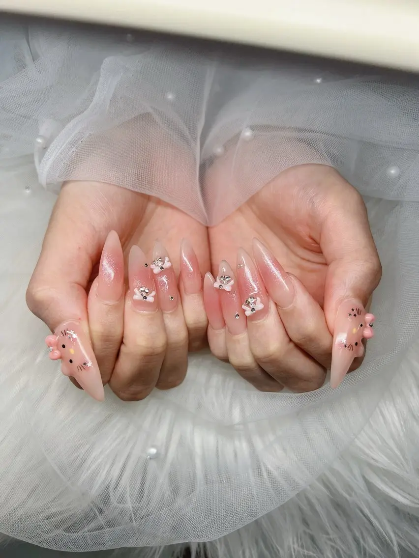 ネイル ハンドネイル Lee Nails チップ長さだし専門店のネイルデザイン