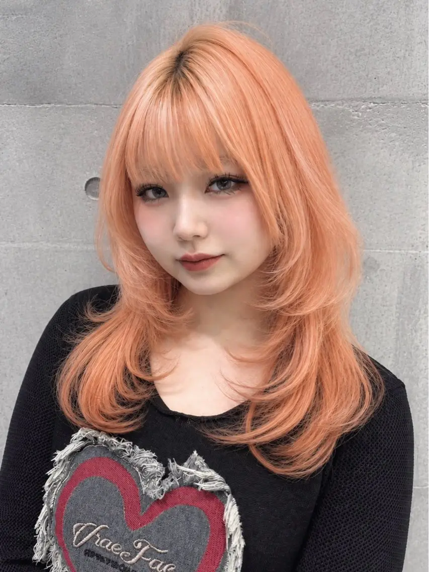 カラー レイヤーカット TENSHOのヘアスタイル