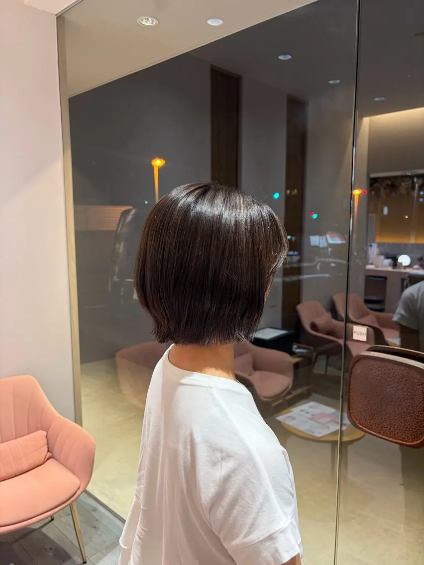 RosierBleu 中山のヘアスタイル