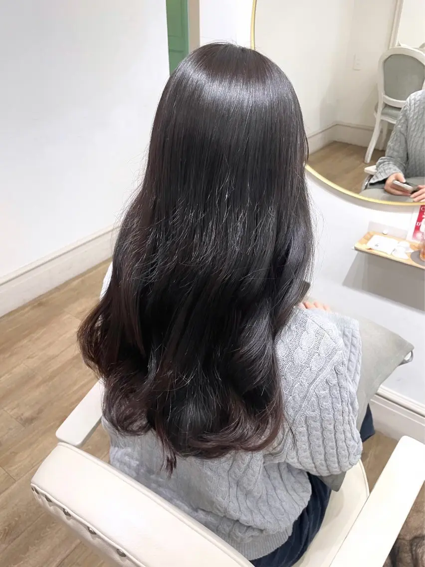 ロング カット ヘアカラー トリートメント ももか /韓国style🖤のヘアスタイル