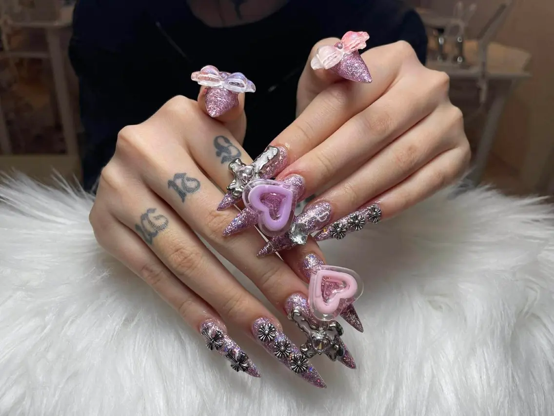 ネイル フレンチネイル ジェルネイル ガーリー 韓国ネイル ロングネイル ハンドネイル NieNail Nezukoのネイルデザイン