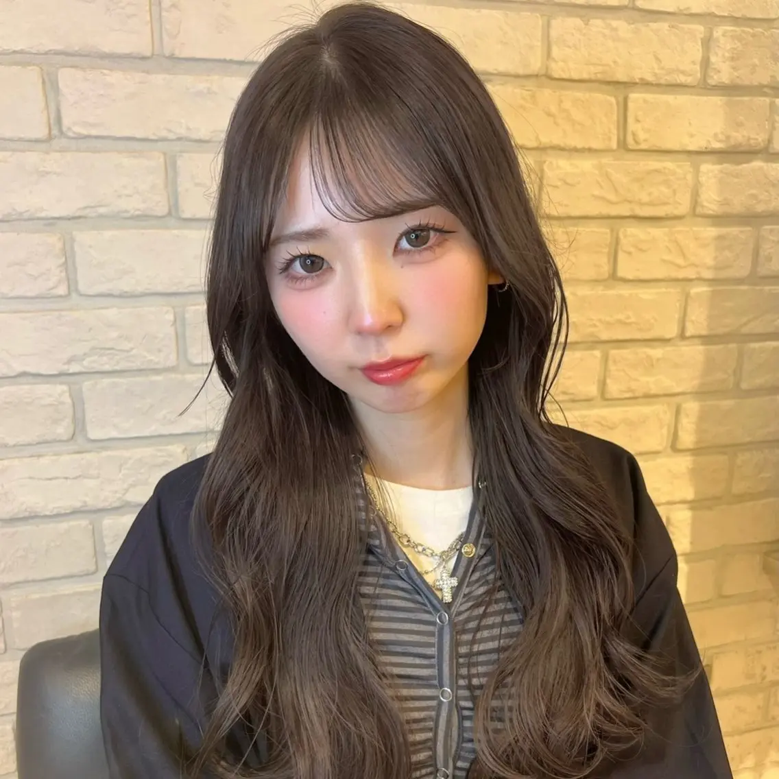 カット(ロング、メディアム限定)※ご希望のスタイルによってはお断りさせて頂く場合がございますのでご了承下さい。の写真