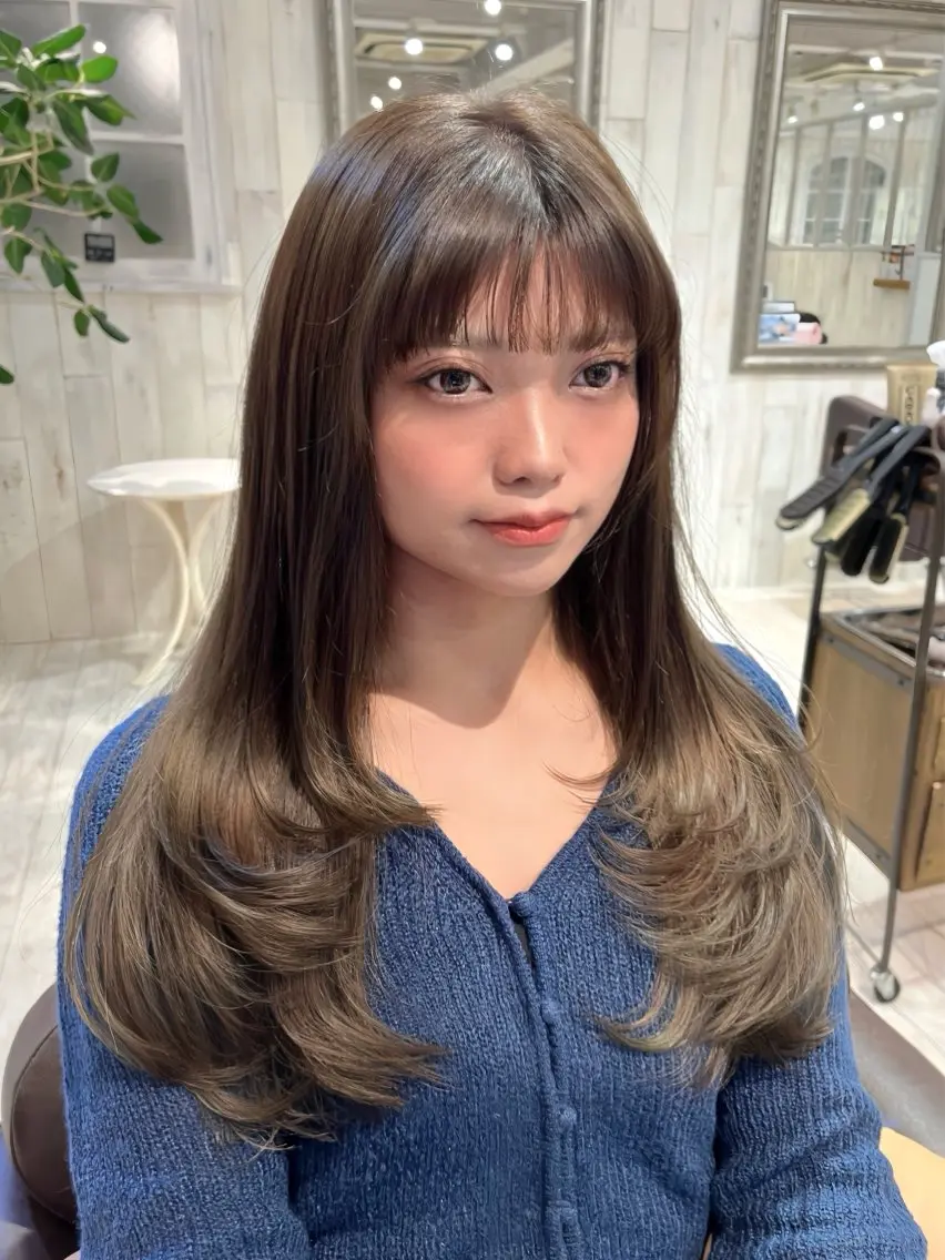 ロング くびれヘア 韓国風ヘア 似合わせカット ワンホンヘア カット ヘアカラー トリートメント レイヤーカット ✨️進藤ひかりのヘアスタイル