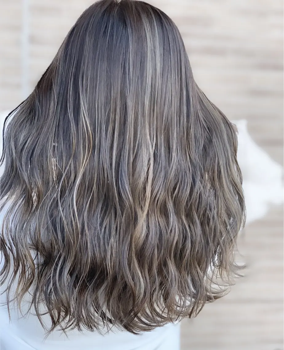ロング ボブ ハイライト 髪質改善 韓国風ヘア レイヤーカット メンズスタイル バレイヤージュ 齋藤のヘアスタイル