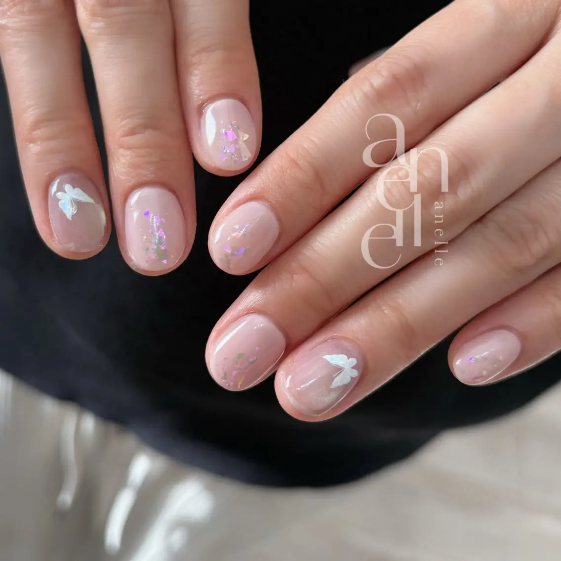 ネイル ハンドネイル anelle Amiのネイルデザイン