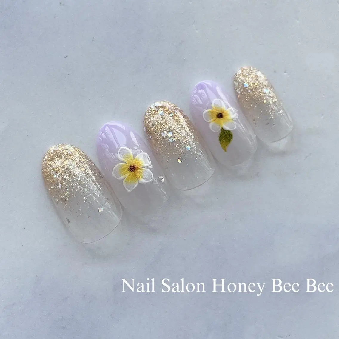 ネイル Nail salon Honey Beeのネイルデザイン