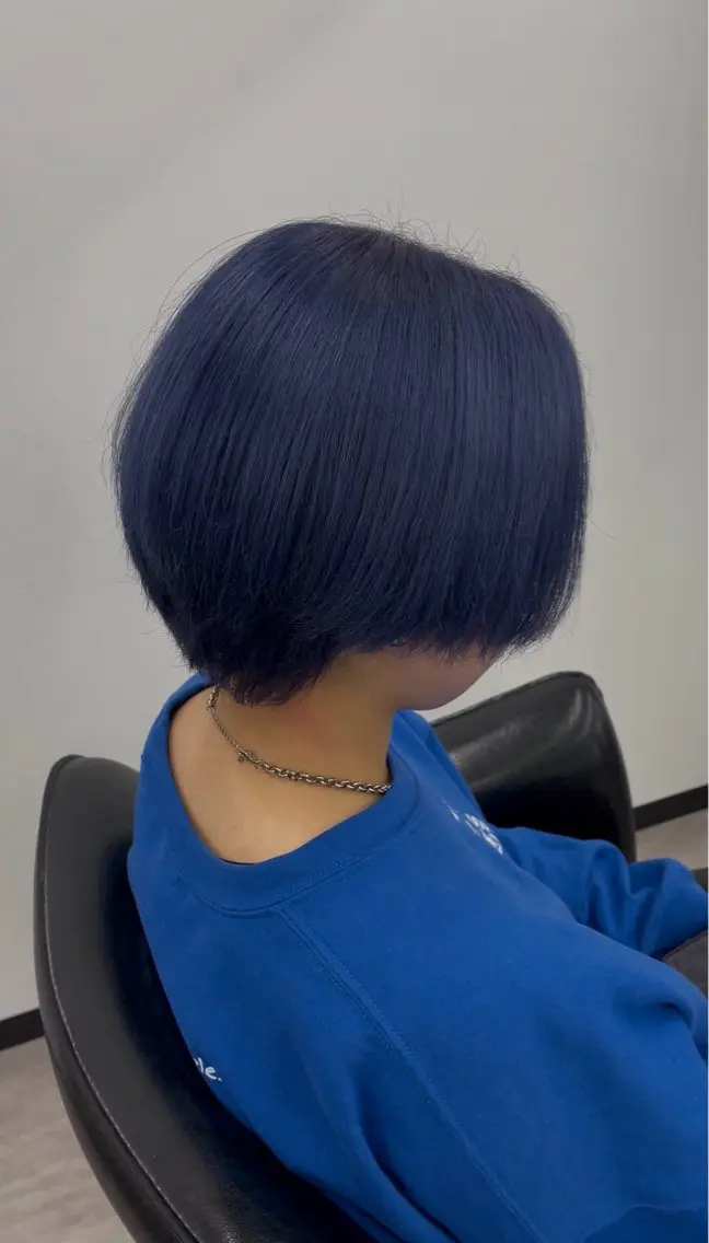 ショート カラー 近藤 慧依のヘアスタイル